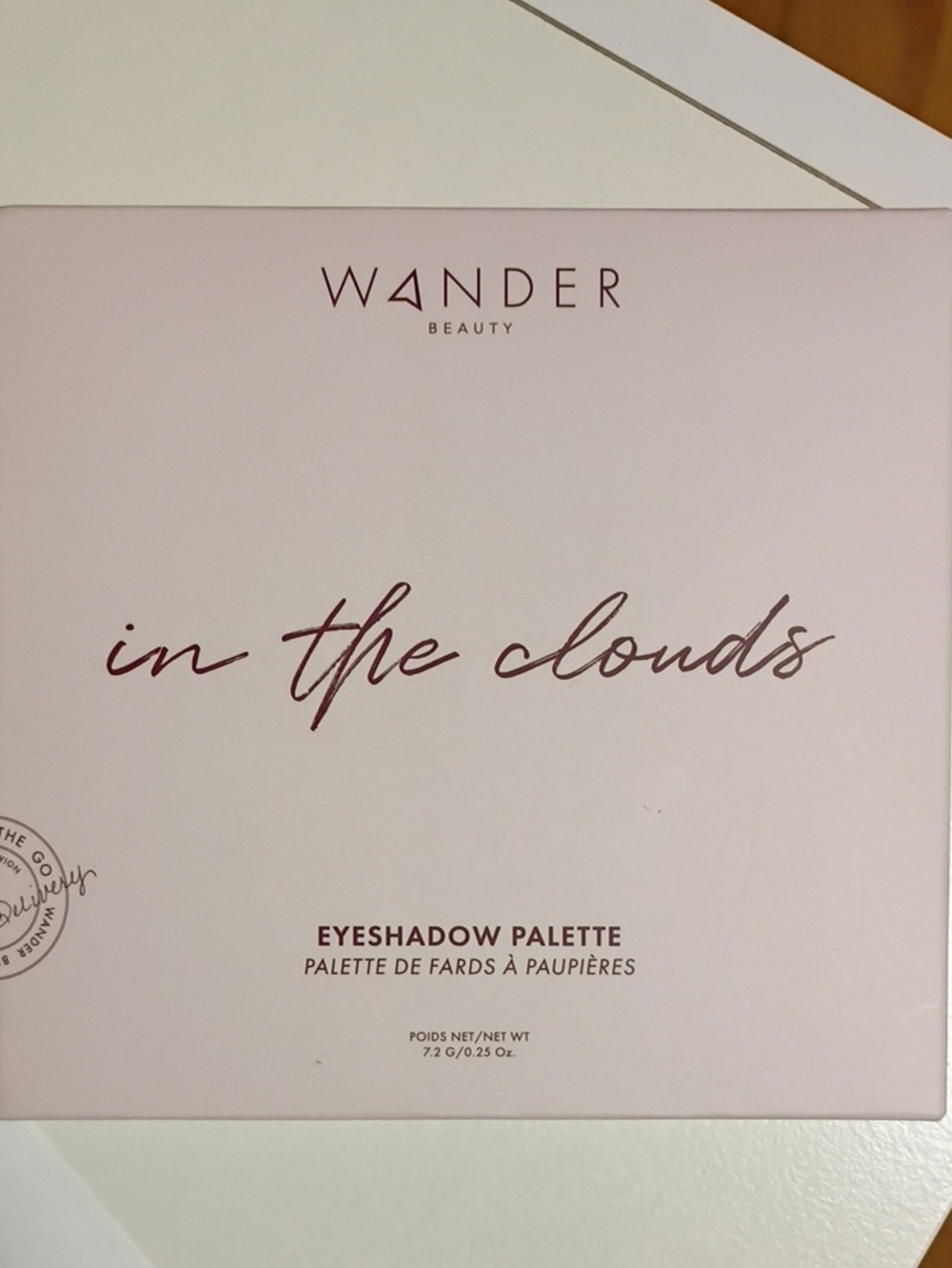 Wander Beauty In The Clouds Eyeshadow Palette